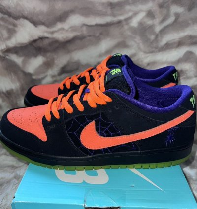 Nike Sb Dunk Low Night Of Mischief Halloween