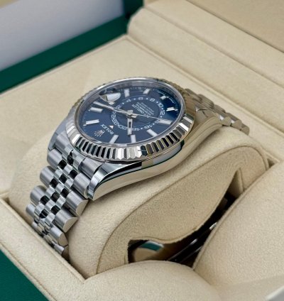 Rolex Sky-dweller New 2025 Sky-dweller 42mm 336934 Jubilee Blue Dial