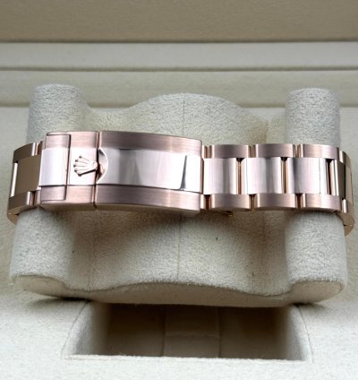 Rolex Daytona Rose Gold Sundust Dial 126505 Unworn 2024