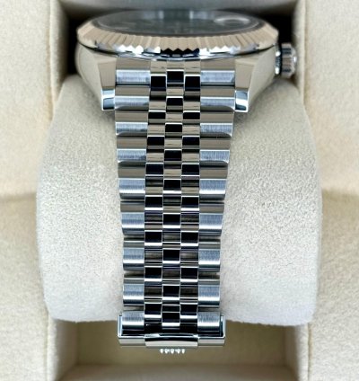 Rolex Sky-dweller New 2025 Sky-dweller 42mm 336934 Jubilee Green Dial