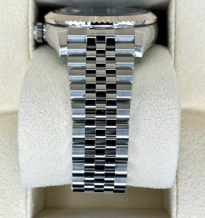 Rolex Sky-dweller New 2025 Sky-dweller 42mm 336934 Jubilee Green Dial