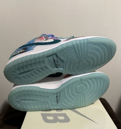 Nike Sb Dunk Low Og Qs Futura Laboratories Bleached Aqua