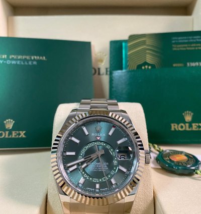 Rolex Sky-dweller New 2025 Unworn Sky-dweller Steel Mint Green Dial Fluted Bezel 336934 Full Set