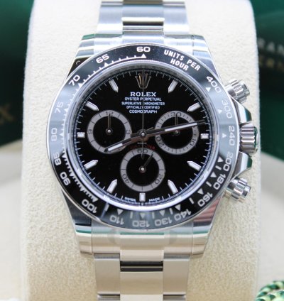Rolex Daytona Schwarz - 126500ln - Lc100 02 2025 - Neu Ungetragen - Full Set