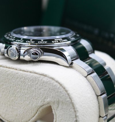 Rolex Daytona Schwarz - 126500ln - Lc100 02 2025 - Neu Ungetragen - Full Set