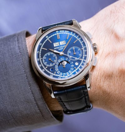 Patek Philippe Perpetual Calendar Chronograph Ref 5270g-014 18k White Gold Blue Chin Dial Box Papers Bj-2014