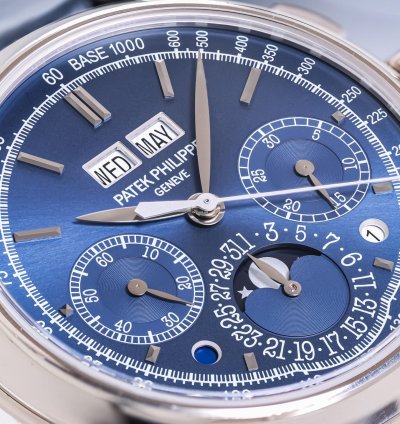 Patek Philippe Perpetual Calendar Chronograph Ref 5270g-014 18k White Gold Blue Chin Dial Box Papers Bj-2014