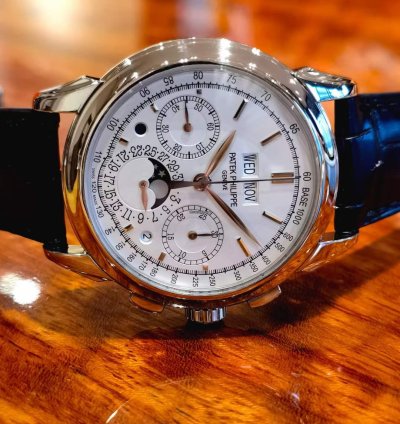 Patek Philippe Perpetual Calendar Chronograph White Gold White Dial Watch 41mm Grand Complications Chronograph