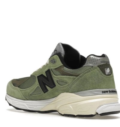 Jjjjound New Balance 990v3 Olive