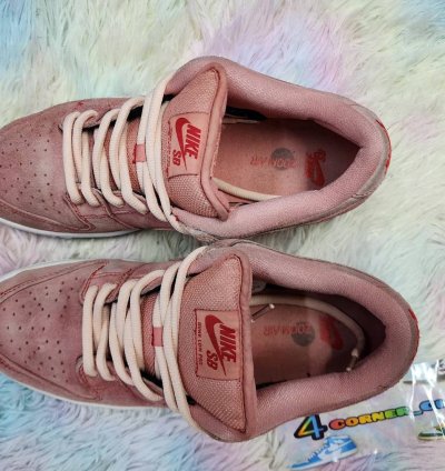 Nike Sb Dunk Low Pink Pig