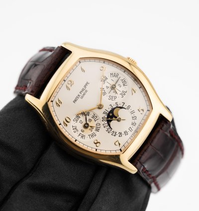 Patek Philippe Perpetual Calendar Full Set Perpetual Calendar Ref 5040 Yellow Gold