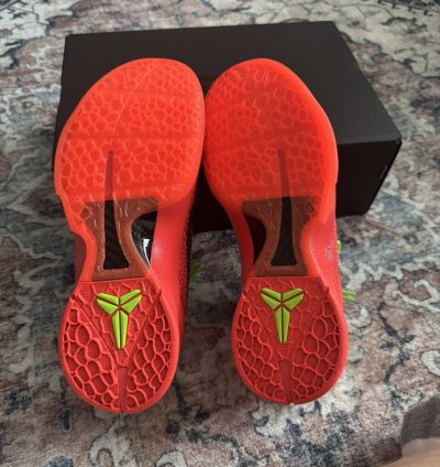 Kobe 6 Reverse Grinches