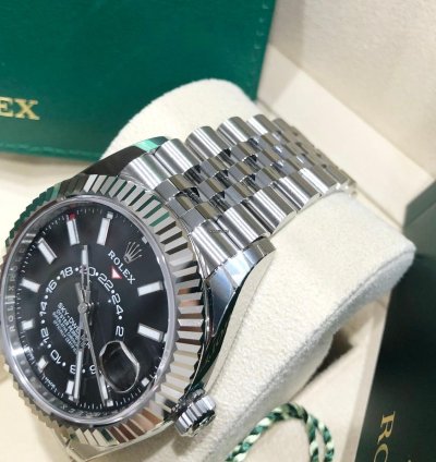 Rolex Sky-dweller New Oyster Perpetual Sky Dweller 326934 Black Index Dial Jubilee Bracelet 42mm