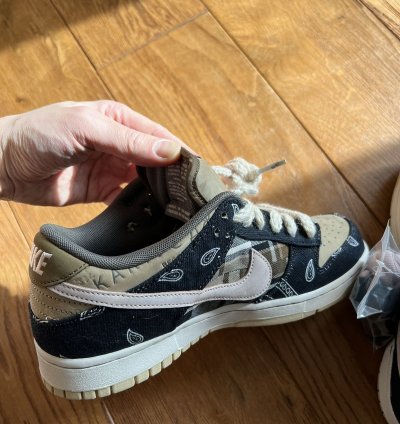 Nike Sb Dunk Low Prm Qs Sz9 Travis Scott Friends Family