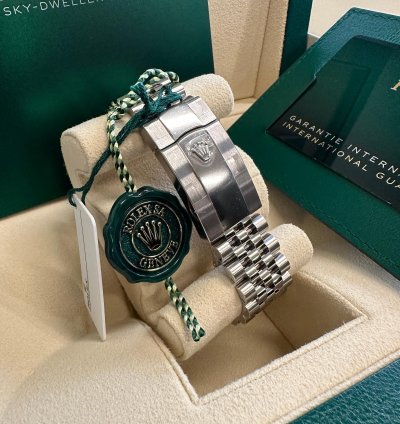 Rolex Sky-dweller New Reference 2024 White Dial Jubilee Bracelet Stainless Steel Fluted Bezel 42
