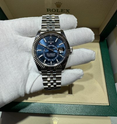 Rolex Sky-dweller New Release 336934 Sky-dweller Blue Dial Stainless Steel 42mm Jubilee Bracelet