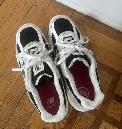 Joe Freshgoods New Balance - 1998 Intro 990v4