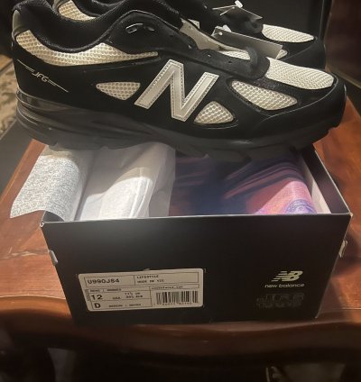 Joe Freshgoods New Balance 990v4