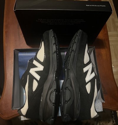 Joe Freshgoods New Balance 990v4
