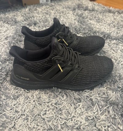 Adidas Black Ultraboost