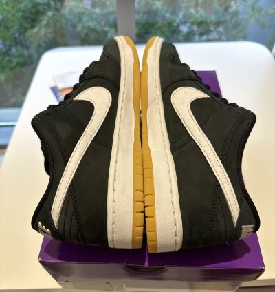 Nike Sb Dunk Low Pro Black Gum