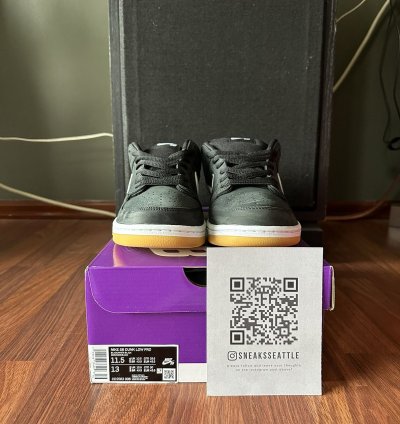 Nike Sb Dunk Low Pro Black Gum Size 11 5m Cd2563-006