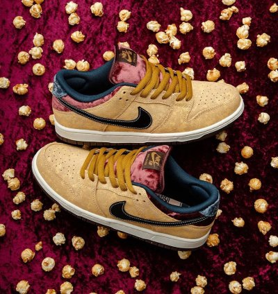 Nike Sb Dunk Low Pro City Of Cinema Skate Shoes Very Rare
