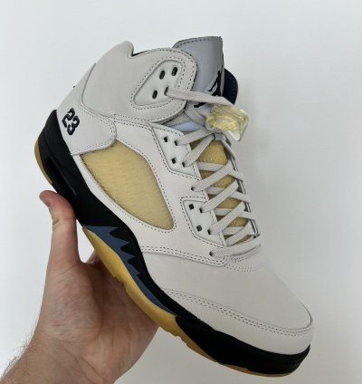 Ma Mani Re Wmns Air Jordan 5 Retro Dawn