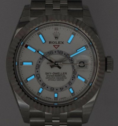 Rolex Sky-dweller Nos Rolex Sky-dweller Steel 18k Wg 42mm White Dial Jubilee Watch 21 326934