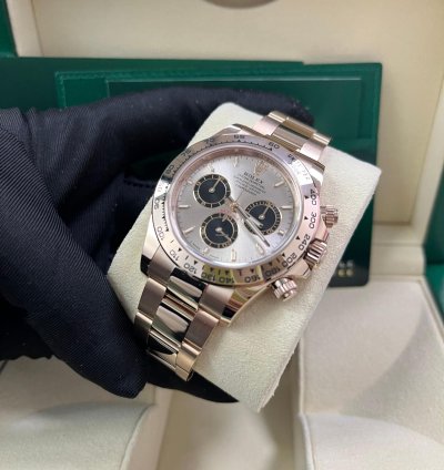 Rolex Daytona Sundust And Black Index Dial Oyster Bracelet 126505