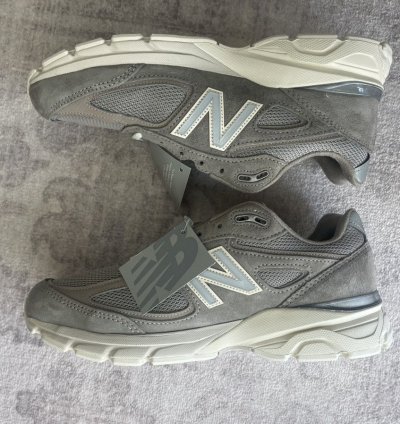 Kith New Balance 990v4 Moonrock