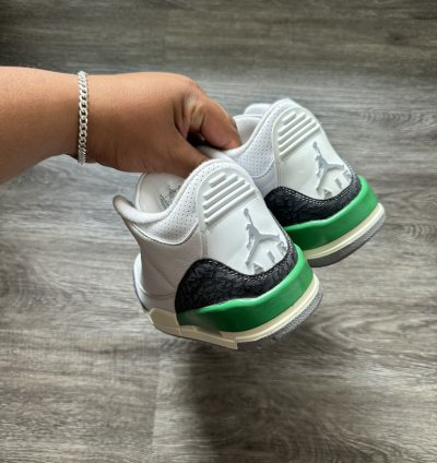 Aj3 Air Jordan 3 Retro Lucky Green Size 8 5w 7m