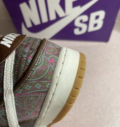 Nike Sb Dunk Low Pro Paisley