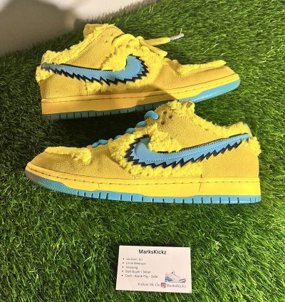 Nike Sb Dunk Low Pro Qs Grateful Dead Yellow Bear Size 10