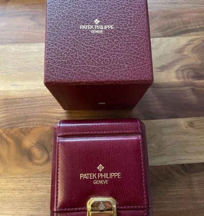 Patek Philippe Perpetual Calendar Like New - Full Set