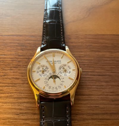 Patek Philippe Perpetual Calendar Like New - Full Set
