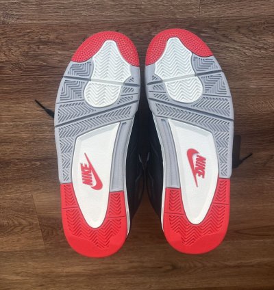 Men Nike Air Jordan 4 2024 Retro Bred Sneakers