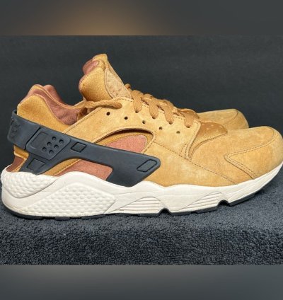 Authentic Nike Air Huarache Prm Wheat Black Light Bone Suede