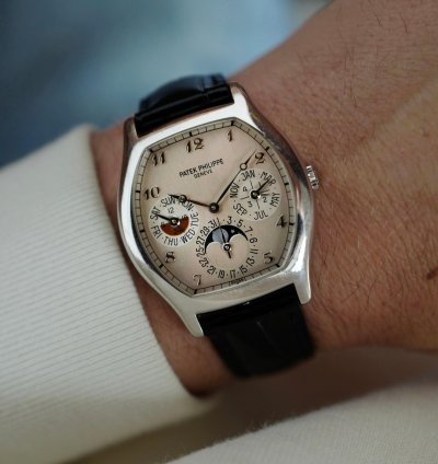 Patek Philippe Perpetual Calendar Platinum Perpetual Calendar Watch Ref 5040