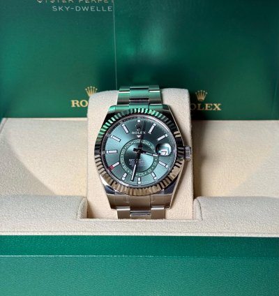 Rolex Sky-dweller Ref 336934 - Neu - 11 2024 - Green Dial - Lc100 - Fullset