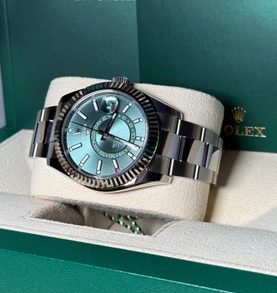 Rolex Sky-dweller Ref 336934 - Neu - 11 2024 - Green Dial - Lc100 - Fullset