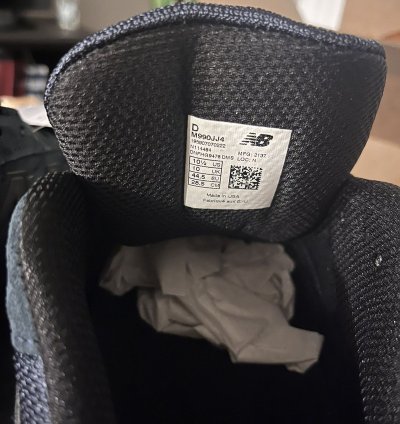 Navy Jjjjound New Balance 990v4 sz 10 5