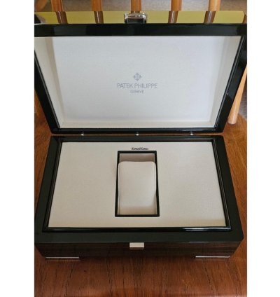 Patek Philippe Perpetual Calendar Ref 5320g
