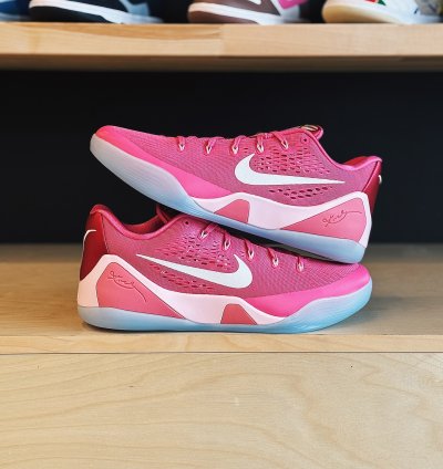 Nike Kobe 9 Em Low Protro Kay Yow Think Pink