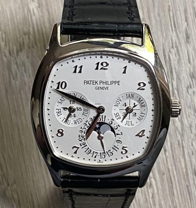 Patek Philippe Perpetual Calendar Ref 5940g
