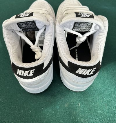 Nike Sb Dunk Low Pro White Black