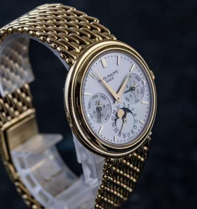 Patek Philippe Perpetual Calendar Reference 3945j 18k Yellowgold 3940 With Gold Bracelet