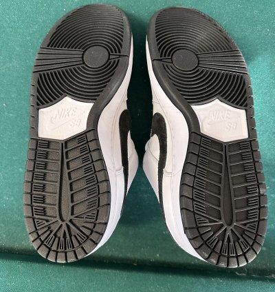 Nike Sb Dunk Low Pro White Black