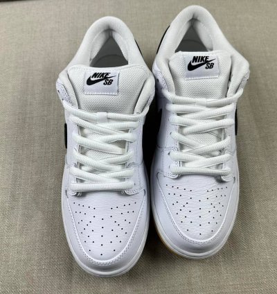 Nike Sb Dunk Low Pro White Gum