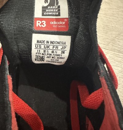 Adidas Dark Horse Comics Adicolor Century R3 Sneakers